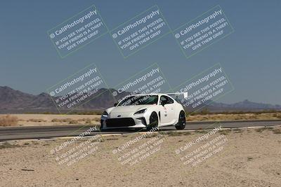 media/Oct-24-2025-Doghouse Garage (Fri) [[783d2ff07a]]/3-Intermediate/Session 3 (Turn 15 Inside)/